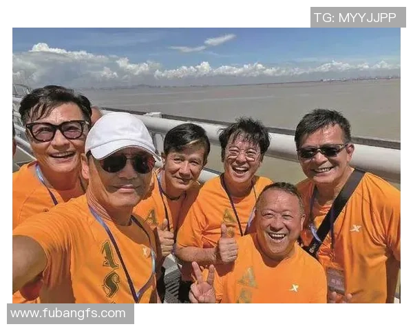 足球明星分享与中国好友的深厚情谊与共同成长的故事